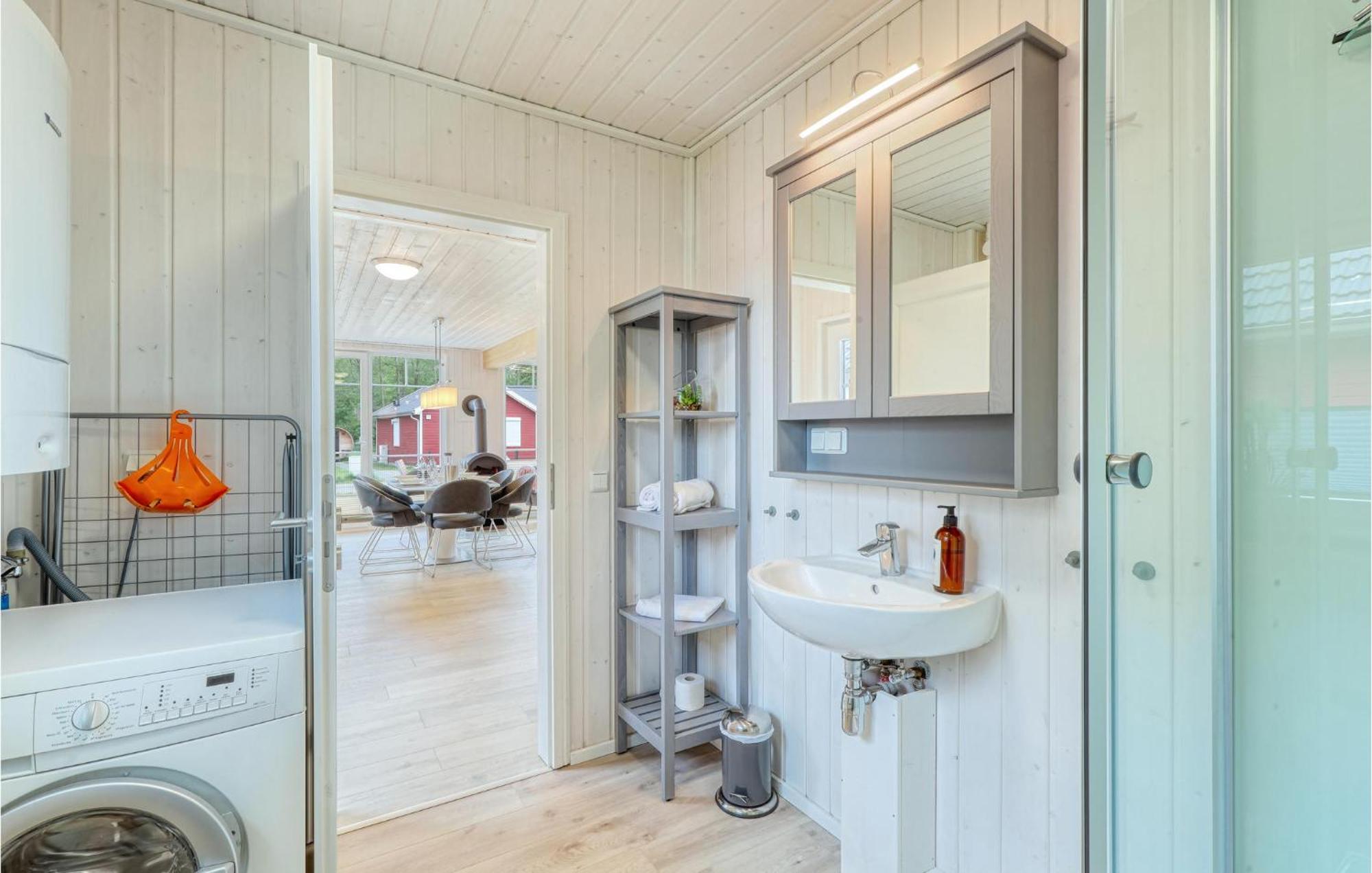 Gorgeous Home In Zerpenschleuse With Sauna Экстерьер фото